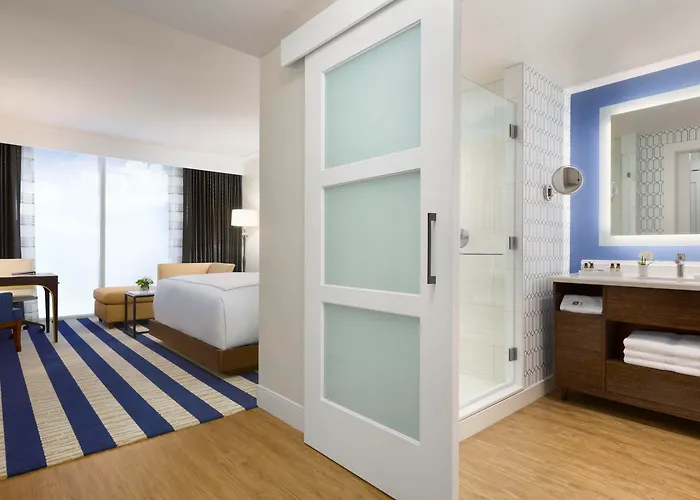 Jacuzzi hotel: Fairmont Austin