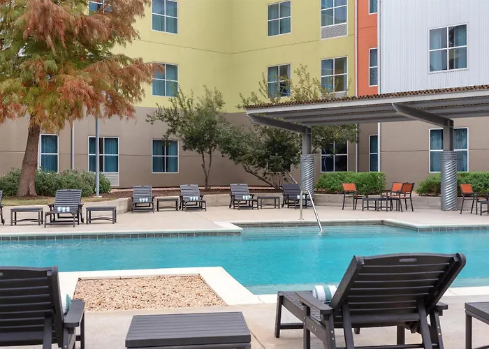Spa Hotels Resorts Homewood Suites Techridge Parmer @ I-35